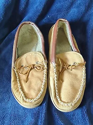 Cabela’s  Slippers Men's Size 10 • $30