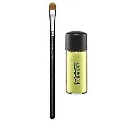 MAC Very Valuable Pigment Kit 2-Piece (Chartreuse #248 Small Eye Shader Brush) • $33.64