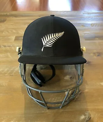 Player Issued - New Zealand National Test Cricket Team Batting Helmet - With COA • $716.99