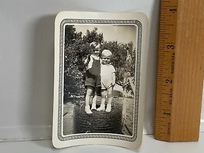 $12.99 • Buy Vintage 1938 Boys Standing Wire Fencing Smiling Overalls Shoe  Black White Texas