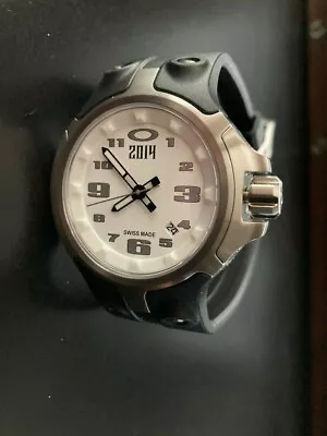 NEW OAKLEY BOTTLE CAP WATCH Stainless Case White Dial Black Band With  Zip Case  • $899.99