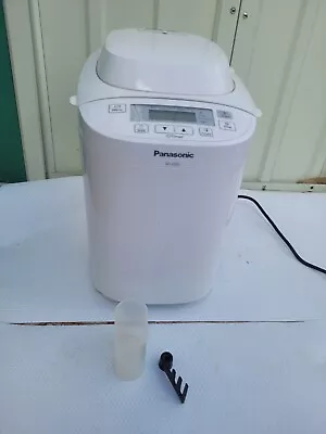 Panasonic SD-2501 Breadmaker With Automatic Nut Dispenser White  • £90