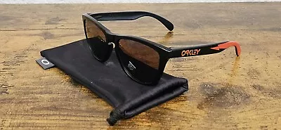 Oakley SI Frogskins Apocalypse Surf Polarized Sunglasses OO9013-84 Prizm Daily • $107