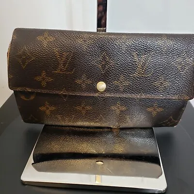 Louis Vuitton Vintage Women's Monogram Brown Sarah Wallet • $90