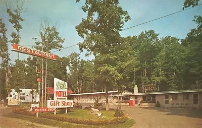 Postcard Green Oaks Motel Oil City Pennsylvania PA • $4.99