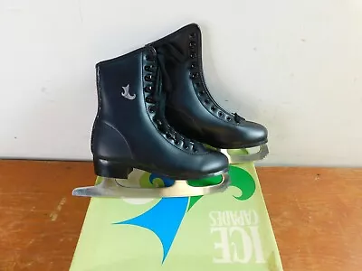 Vintage Ice Capade Pleasure Skates Ice Skates Size 2 Black • $49.99