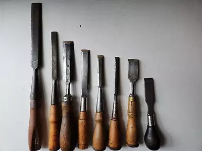 Vtg Lot Of 8 Wood Chisels - Wood Carving Furniture Makers Carpentry Tools • $11.50