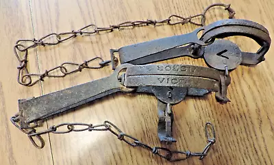 2 Antique Traps Victor 1 1/2 Stamped Victor In Jaws  And Victor No.91 Vintage • $15.99