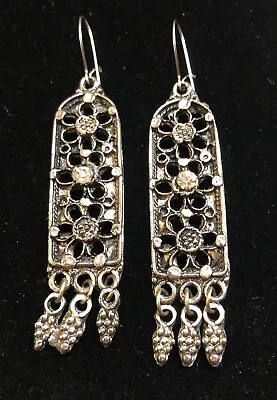 Vintage Filigree Flower Daisy Rhinestone Dangle Hook Silver Color Metal Earring • $3.69