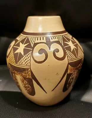 $295 • Buy HOPI POTTERY VASE By  ADELLE NAMPEYO 