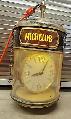  VINTAGE MICHELOB HANGING LIGHT UP CLOCK & SWIVEL WORKING 22 1/2  T  X 11 1/2  D • $124.95