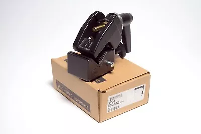 Manfrotto Super Clamp W/o Stud 2900 - NEW IN BOX • $22.50