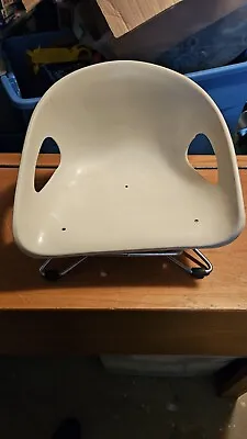 Vtg Mid Century Modern Cosco Kid’s Booster Seat Chair  Off White/ Cream • $21.99