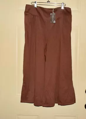 Matilda Jane Alice Textured Wide Leg Cropped Pants Women Sz L NWT • $14.99