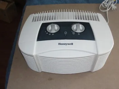 Honeywell Air Purifier Model 16200 With KAZ Ionizer HEPA Clean 4 Stage System • $29