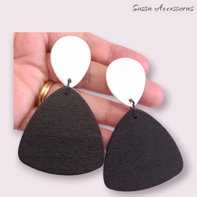 £6.99 • Buy Black White Wood & Resin Earrings MonoChrome Geometric 60's Quant Look