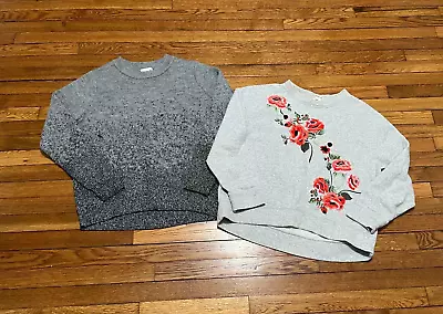 H&M Women's Long Sleeve Shirts Size Medium Gray Sweaters Workwear Tops LOT OF 2! • $7.28