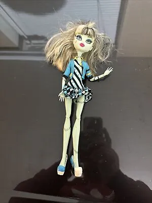 Monster High Doll 1st Gen Frankie Stein First Wave Elastic Hips 2008 W Binder • $30