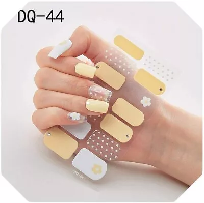 Nail Art Stickers Self Adhesive Nail Polish Wraps Full Cover Flowers Daisy DQ44 • £2.55