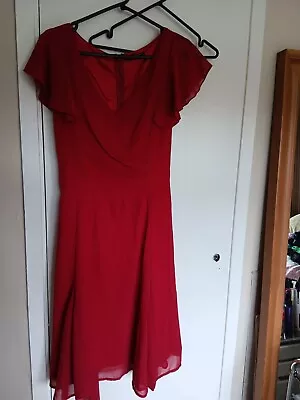 Quiz Red Dress With Belt. Size 18 • £4.20