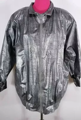 Wippette Rainthings Womens Raincoat/Jacket Size M Vinyl Silver Reptile Snake  • $28.50