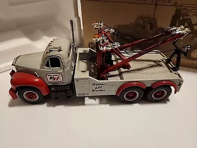 1998 First Gear 1960 Model B-61 Mack Tow Truck Ernst Holmes 650 #19-2223 RARE  • $75