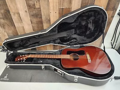 Vintage 1976 Guild D25M Dreadnought Acoustic Guitar With Hard Shell Case. • $829.99