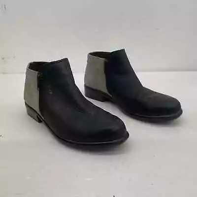 Naot Black Leather Chelsea Zip Bootie - Women's Size 6.5 • $28