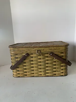 VTG MCM Picnic Basket Metal Tin Litho Yellow Cream Brown Weave Wooden Handles • $18.50