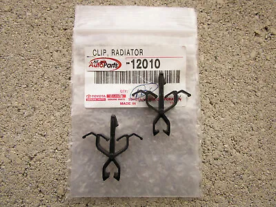 $19.93 • Buy Fits: 07-14 Toyota Fj Cruiser Front Radiator Grille Retainer Clips Qty 2 Oem New