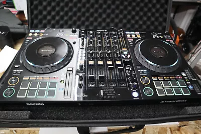 Pioneer DDJ-FLX10 DJ Controller • $1225