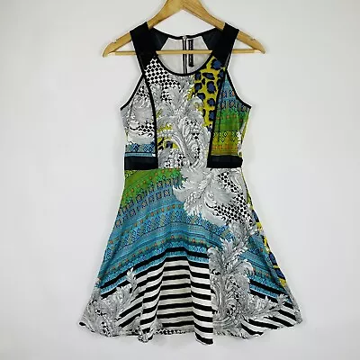 W118 By Walter Baker Lined Lightweight Fit Flare Graphic Sun Dress Womens XS • $13.99