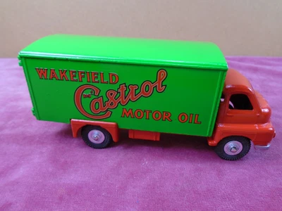 £35 • Buy Dinky 1950s Big Bedford Code 3 Van In CASTROL Livery