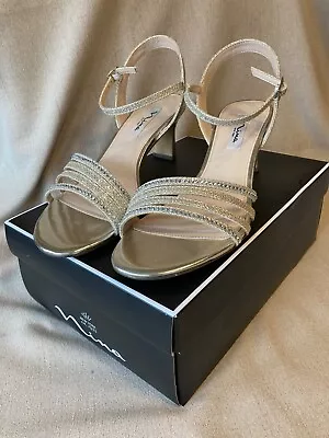 Nina Nelena Soft Platino Dreamland Dress / Evening Sandals 9 1/2 Reg Women's • $7.99