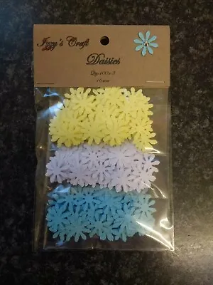300 PAPER DAISY FLOWER CARD MAKING #69CRAFT EMBELLISHMENTS Party Birthday • £2.49