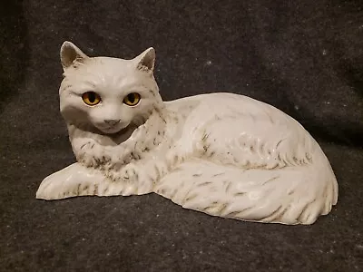 1983 Universal Statuary White Cat Statue 236 • $89.99