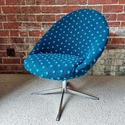 Fab Vintage Retro MCM 1960s Petite Swivel Egg Chair Armchair Blue Spotty Wool • £225
