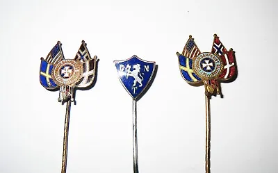 Antique Military Medal Collection - WW II ENAMEL US FLAG Pin Lot • $19.95