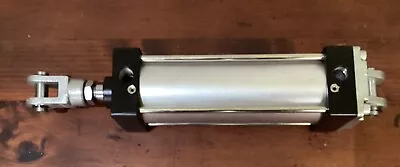 Pneumatic Cylinder / Actuator • $127.60