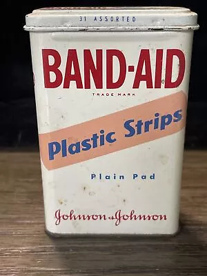 Vintage JOHNSON & JOHNSON BAND-AID METAL BOX PLASTIC STRIPS EMPTY CONTAINER TIN • $9.95