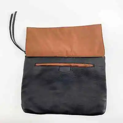 $59.95 • Buy ZARA WOMAN 100% Pebbled Leather Oversized Clutch Flap Closure & Pocket Bag