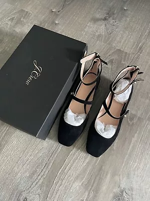 J Crew Ballet Flat 7 NWT • $24.99