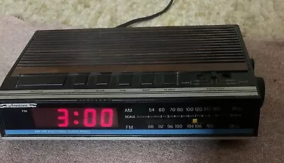 Vintage Americana Alarm Clock Model 4439 Tested Works Wood Grain • $8.99