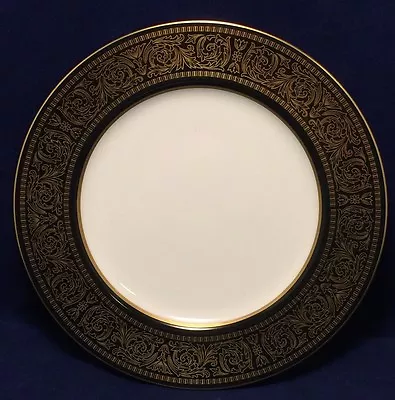 Mikasa Mount Holyoke Coupe Soup Bowl Narumi Gold Flowers Scrolls On Black Band  • $12.50