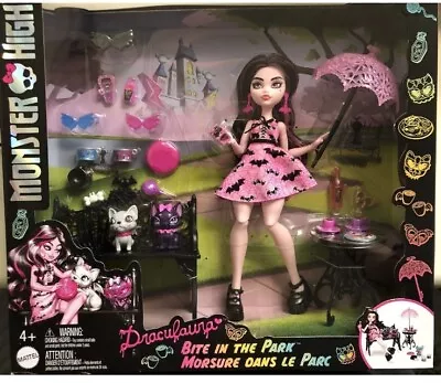 NIB Monster High Draculaura Bite In The Park Playset With Doll • $20