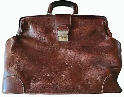 Italian Leather Briefcase Spacious Compartmentalized Doctor's Bag Silhouette • $100