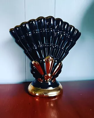 Vintage Mid Century Modern Black And Gold Ceramic Hollywood Regency Fan Vase. • $59.99