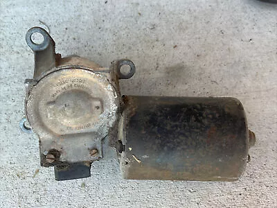 VOLVO 240 (?) Front Windshield Wiper Motor 1202580 Untested  (g7) • $59.99