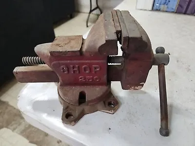 5 Shop Vise Replaceable Jaws Swivel Anvil Bench Vise  Pipe Jaw Japan • $62.95