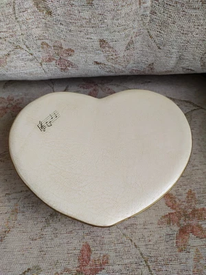 £10 • Buy Vintage Preloved Heart Shaped Wooden Musical Jewellery Box With Faux Leather...